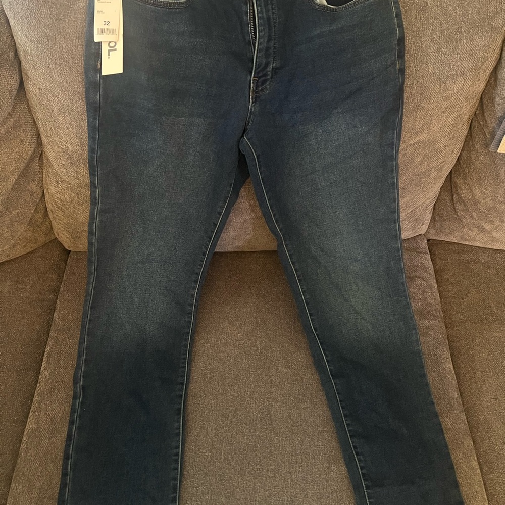 32 Degrees Men's Slim Straight fit Sweatpants Jeans in Dark Blue